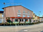 Commerce à PONT-DE-VAUX