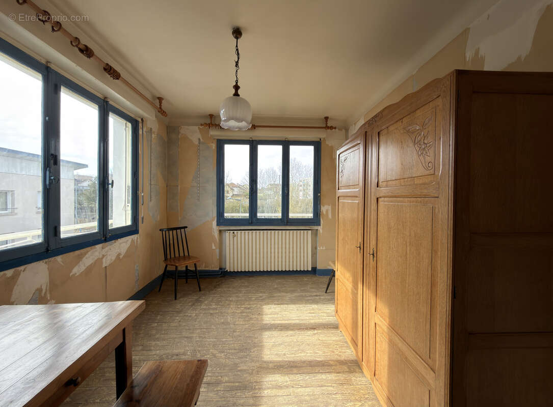 Maison à JARVILLE-LA-MALGRANGE