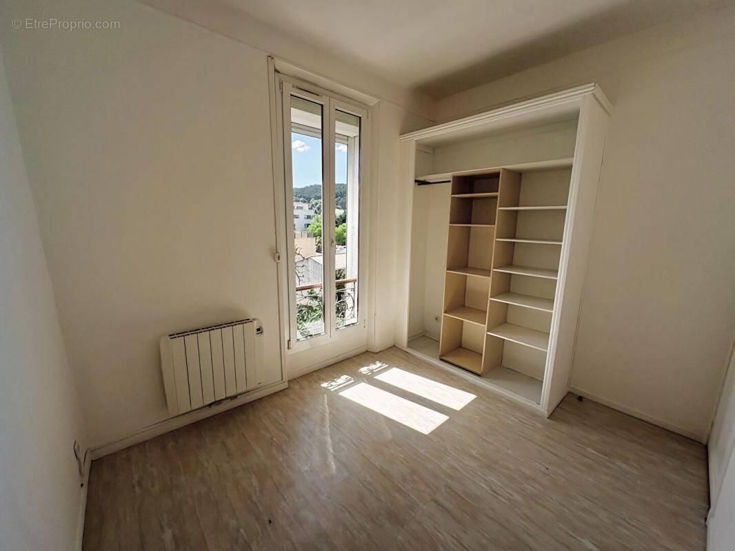 Appartement à AURIOL