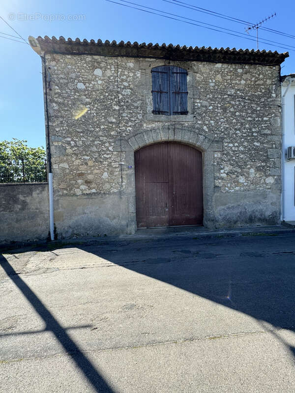 Parking à COURSAN
