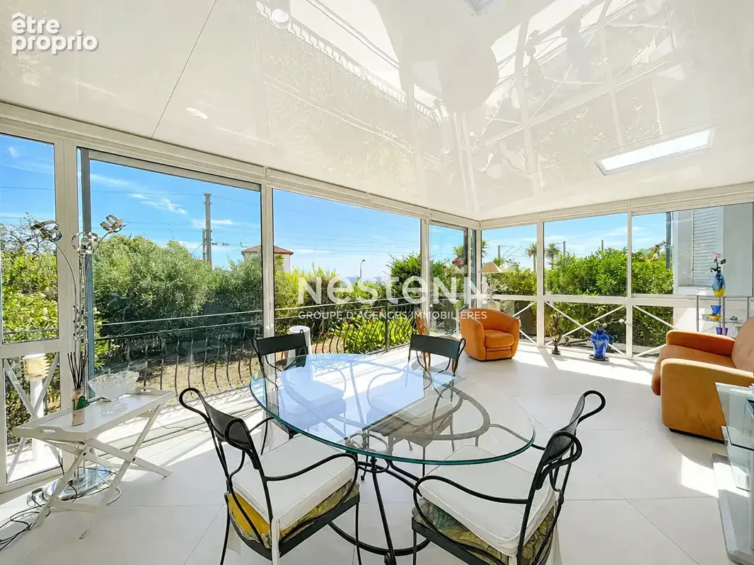 Golfe Juan - Maison individuelle 130 m² - terrain 400m² - Garage - Studio 20m² - photo 2