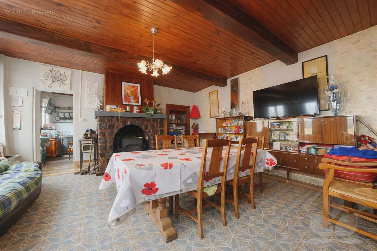 Maison à MARETZ
