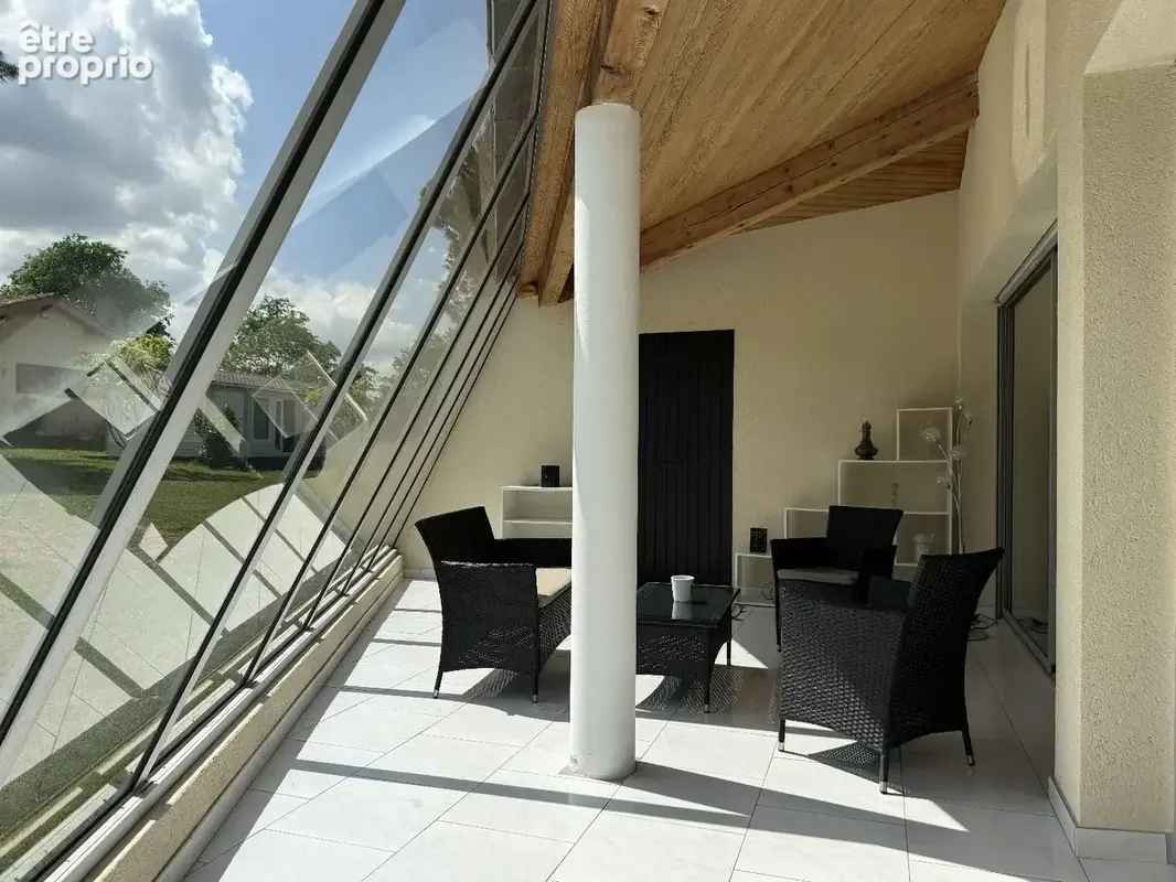Maison lumineuse ouverte sur la nature, secteur Eauze - photo 7