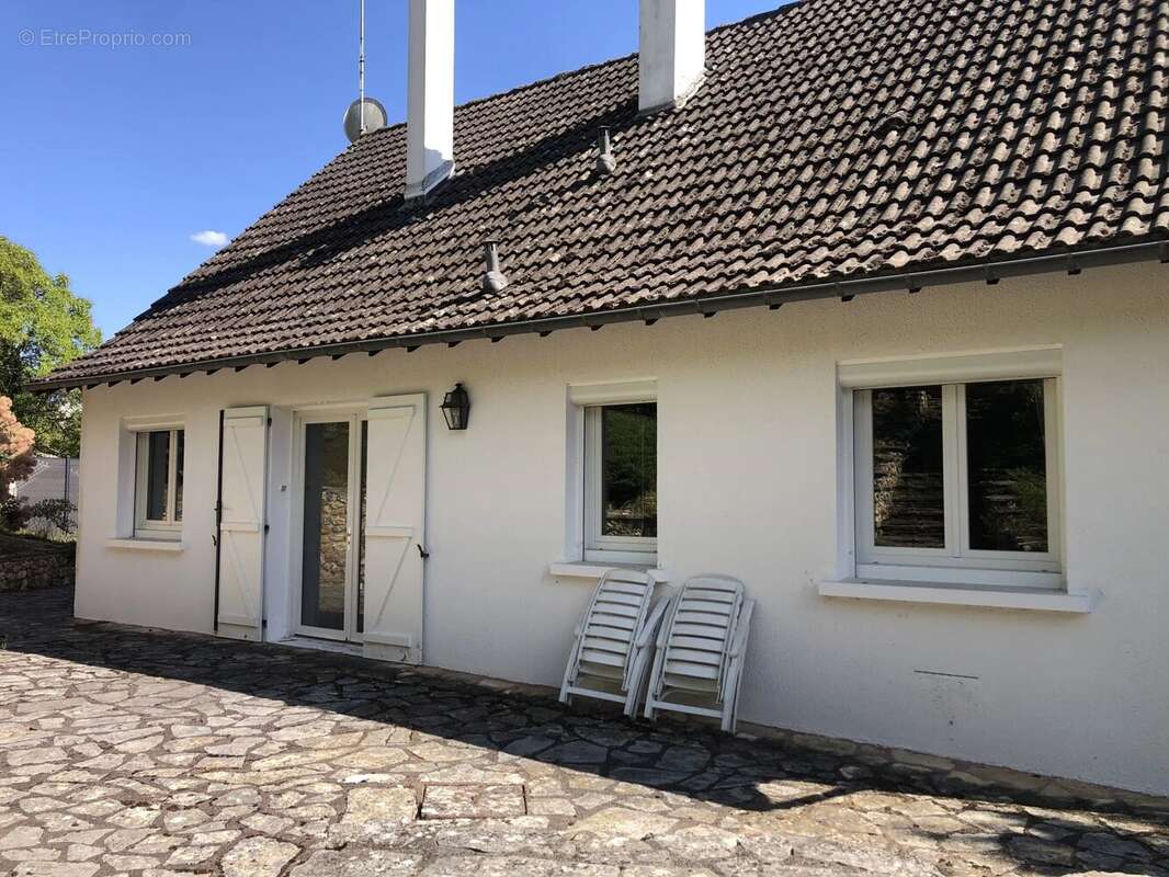Maison familiale 3 chambres – Véron (89510) - photo 14