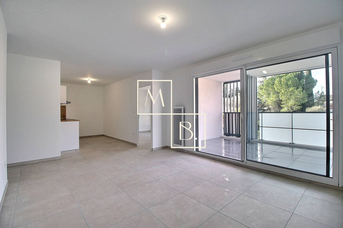 BAILLARGUES, T3 65 m2 avec terrasse et double parking en sous-sol ! - photo 2