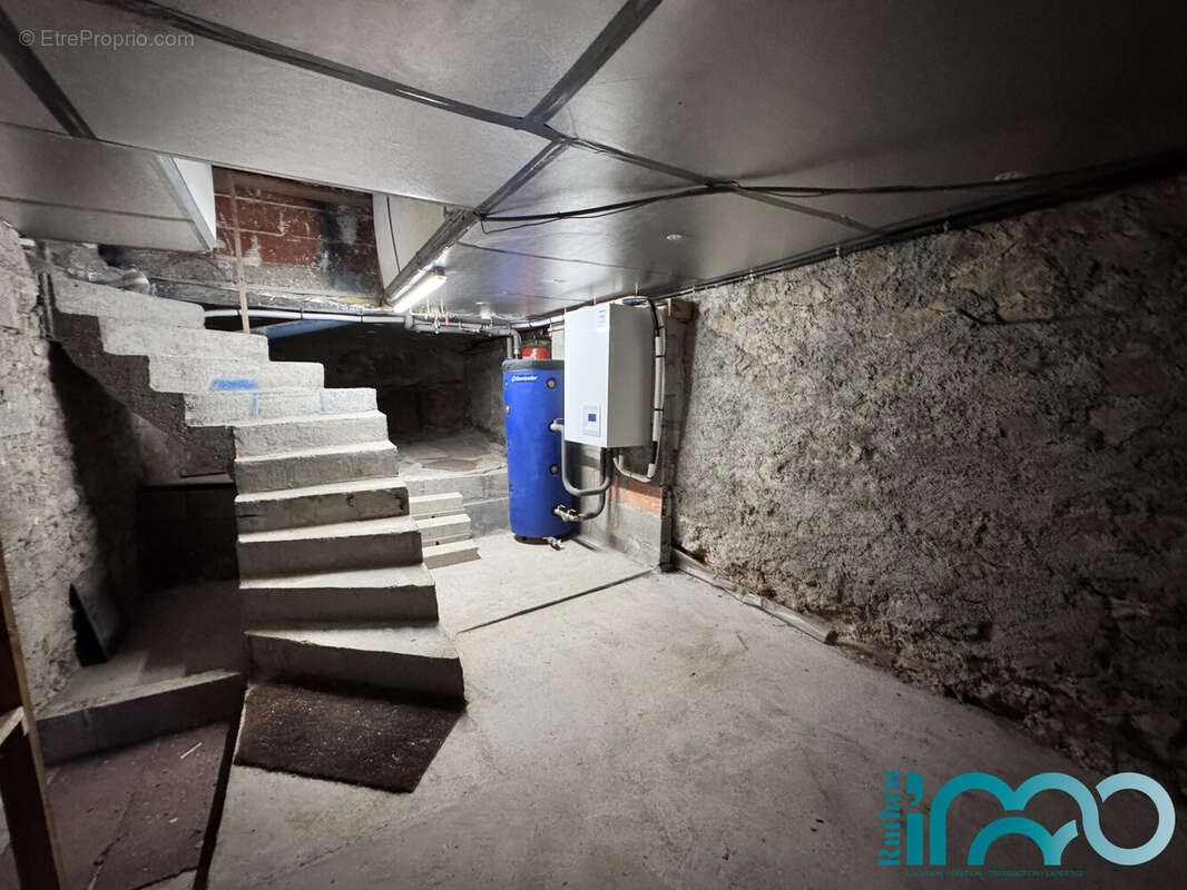 Maison 169 m² à Rodez  - photo 8