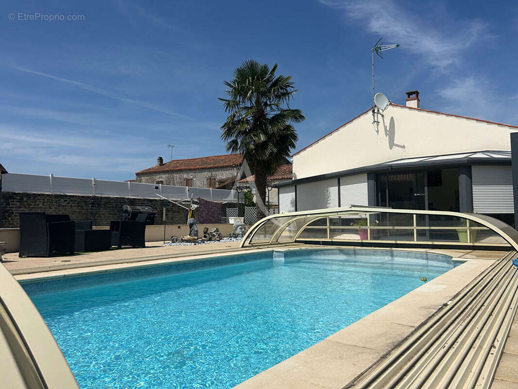 Maison à LA TAILLEE