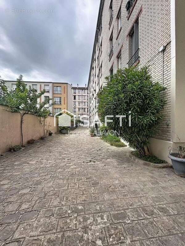 Appartement 28 m² à Montreuil  - photo 9