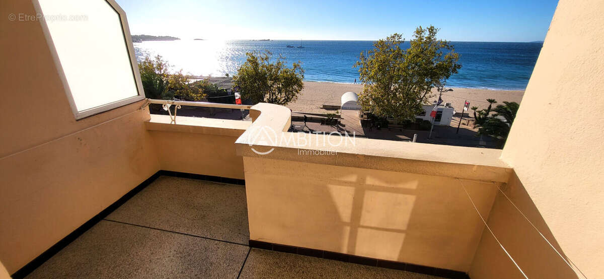 Appartement à FREJUS