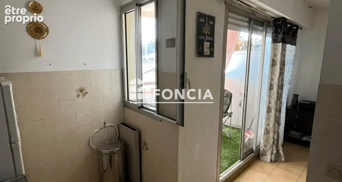 Nice centre – avenue lyautey  studio 29,44 m² – balcon 5 m² – etage eleve - vendu loué - photo 6