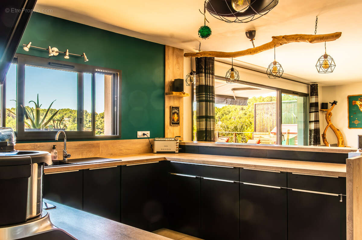 Villa contemporaine de plain-pied   132 m2   Vue dégagée - photo 11