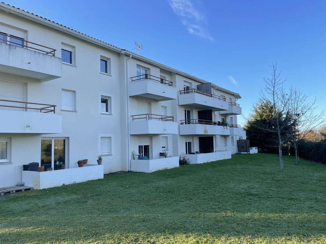 Appartement à BLAYE