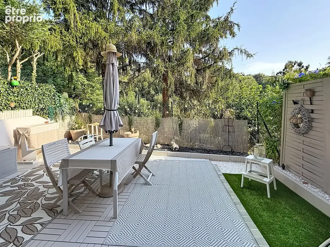 Mandelieu Capitou   Élégant studio rénové avec vaste terrasse - photo 8
