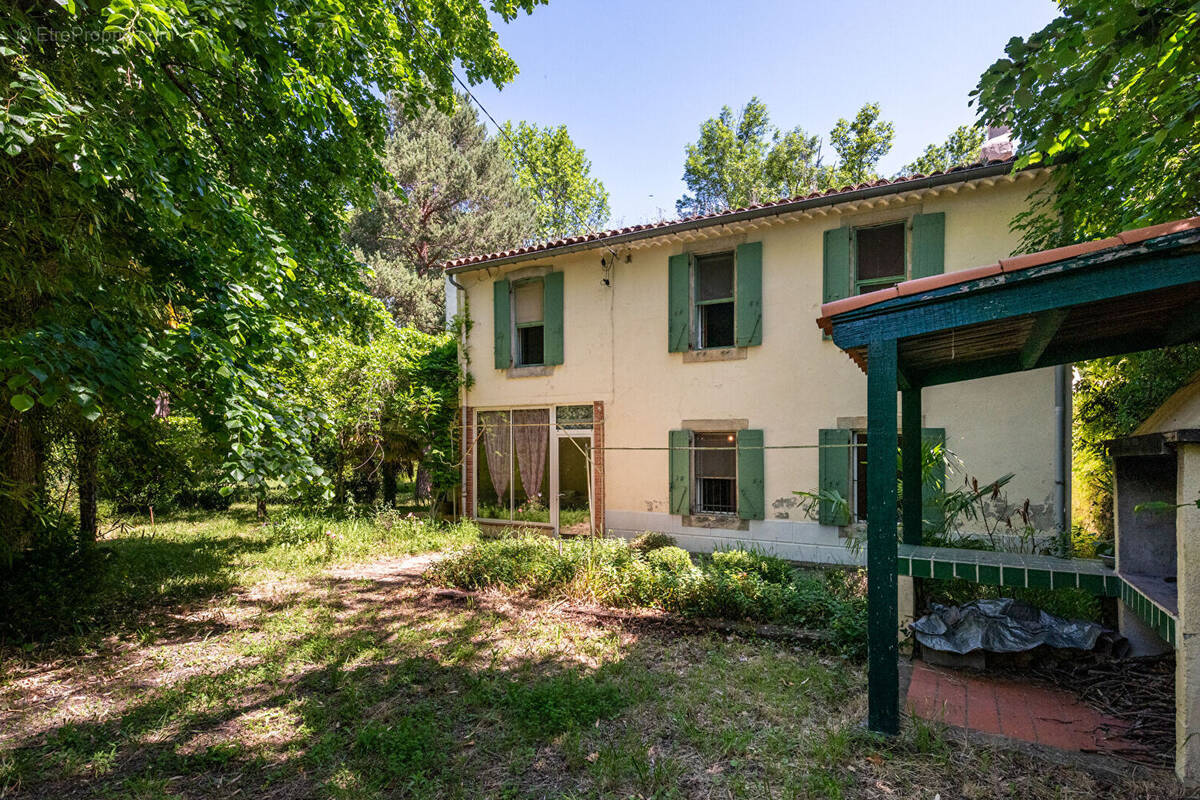 Maison à QUILLAN