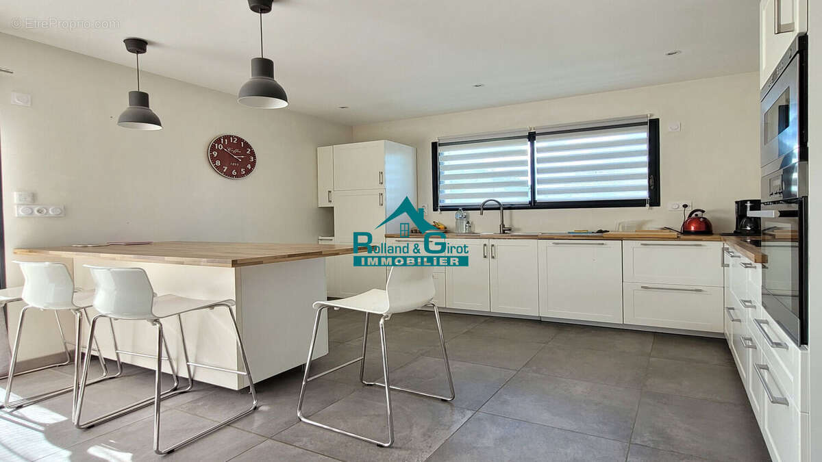 Maison à LA BOUEXIERE