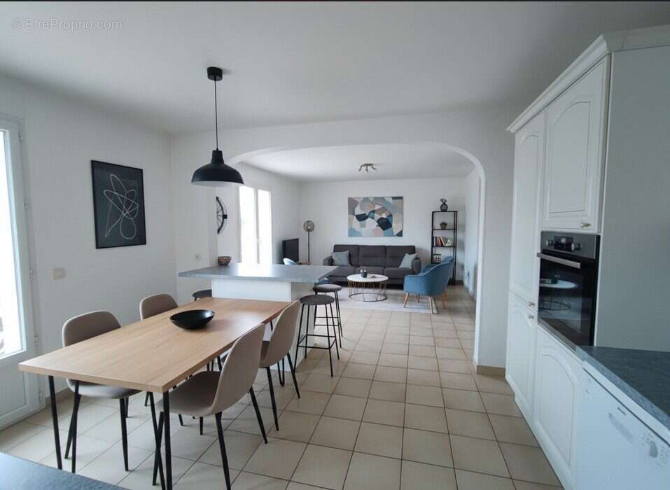 Maison à BALLAN-MIRE