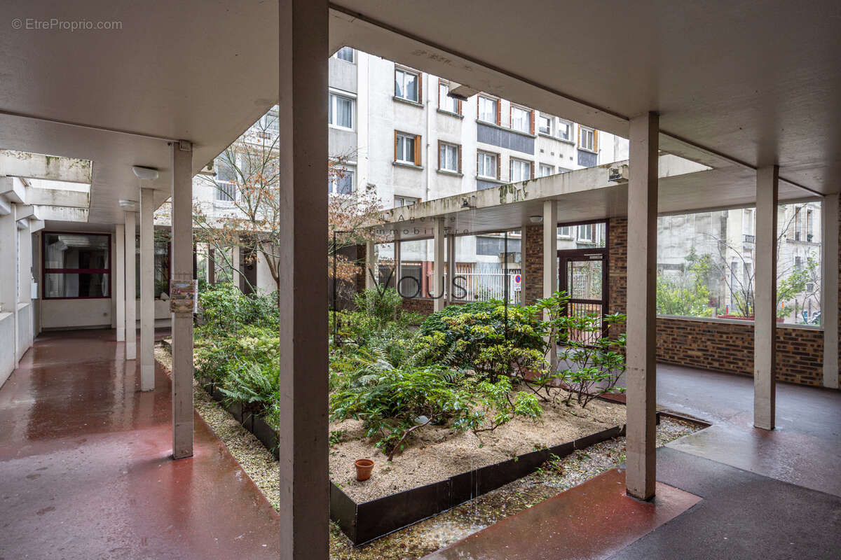 Appartement à PARIS-20E