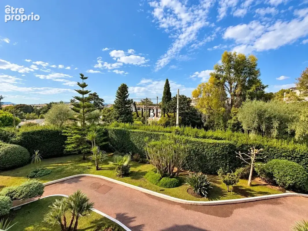 Cannes basse californie – spacieux 3 pièces transformable en 4 pièces – terrasses, garage et cave - photo 2