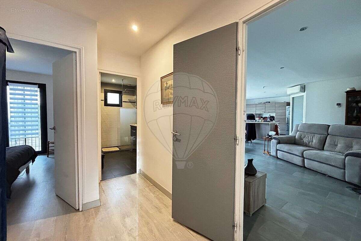 Maison à TALMONT-SUR-GIRONDE