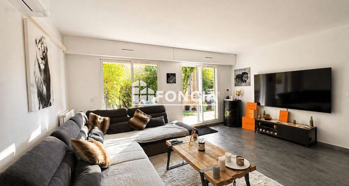 Appartement à NIMES