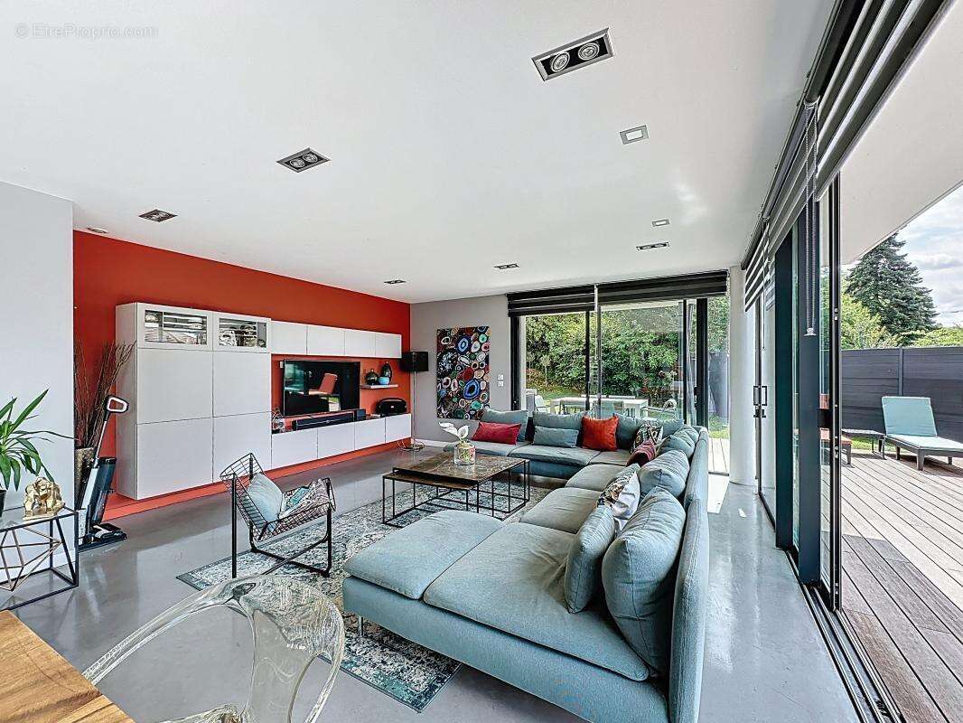 Maison à SAINT-SYMPHORIEN-D&#039;OZON