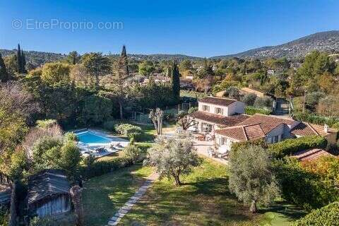 Maison à PEYMEINADE