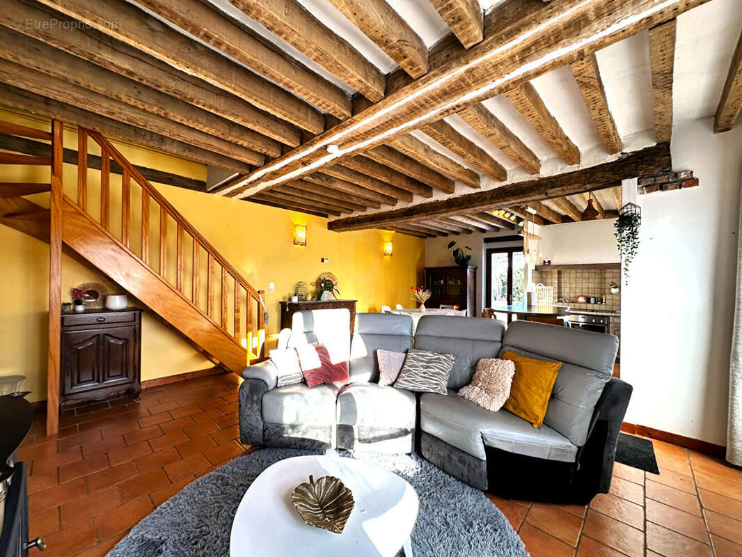 Maison à COURVILLE-SUR-EURE