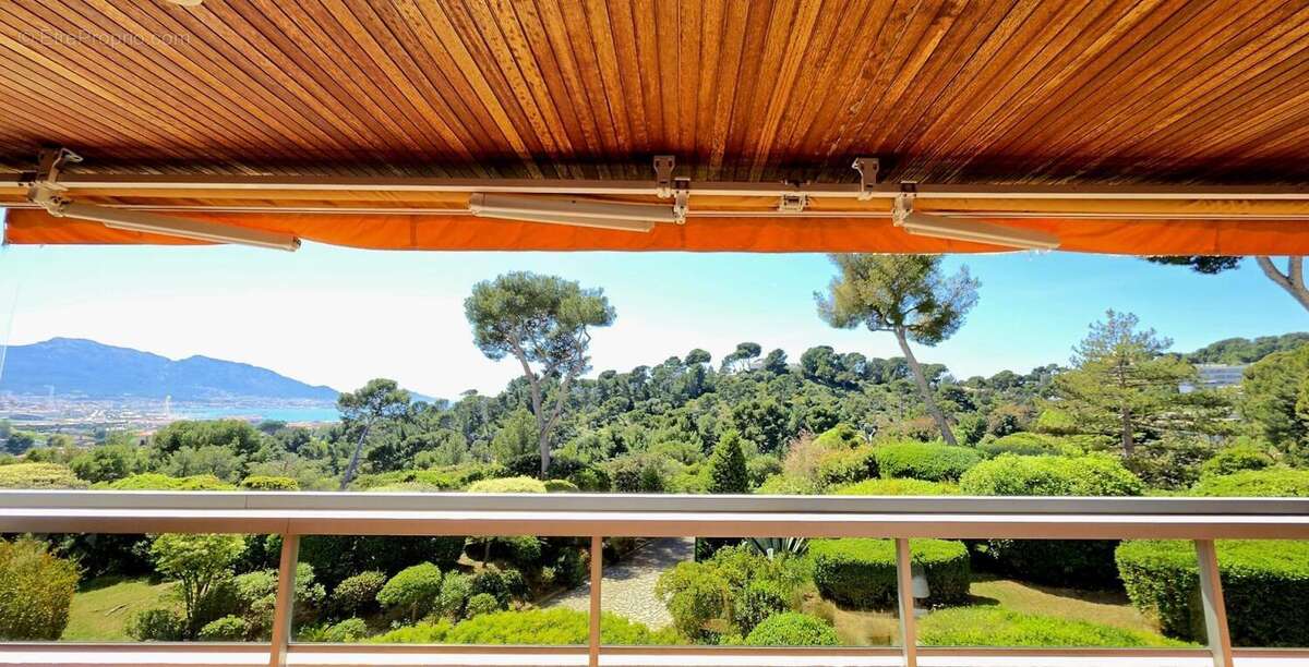 Appartement à MARSEILLE-8E