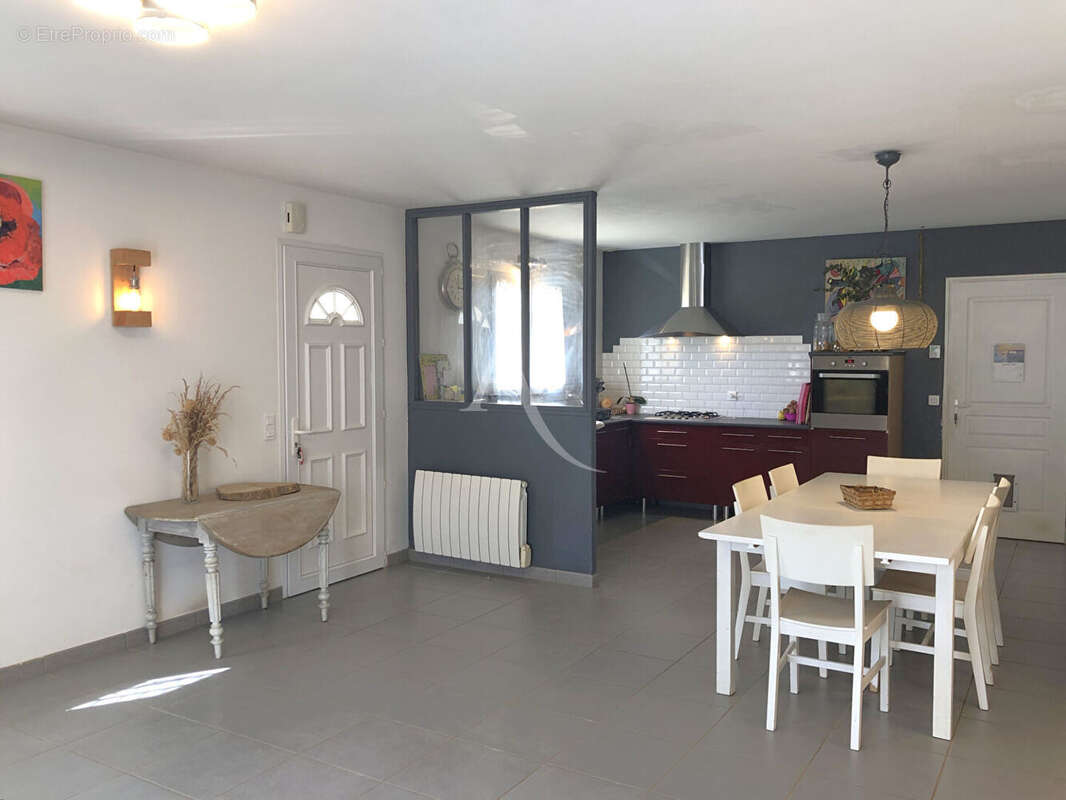 Maison à SAINTE-FOY