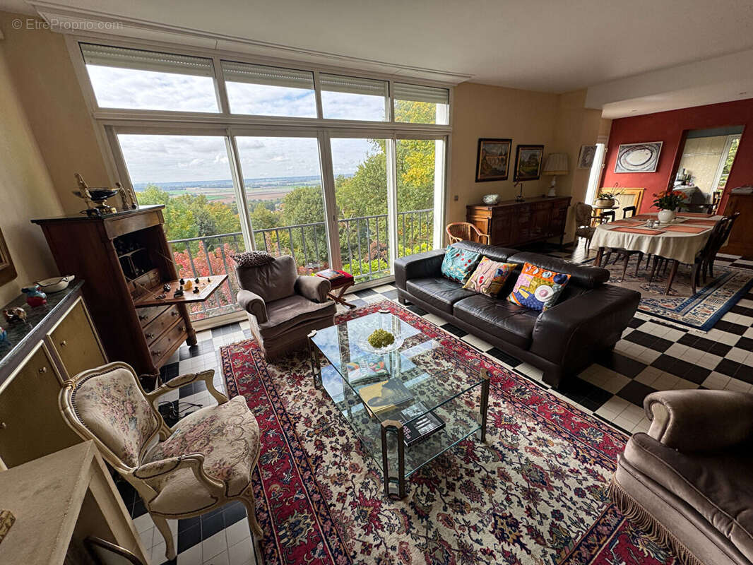 Maison à VILLIERS-SAINT-FREDERIC