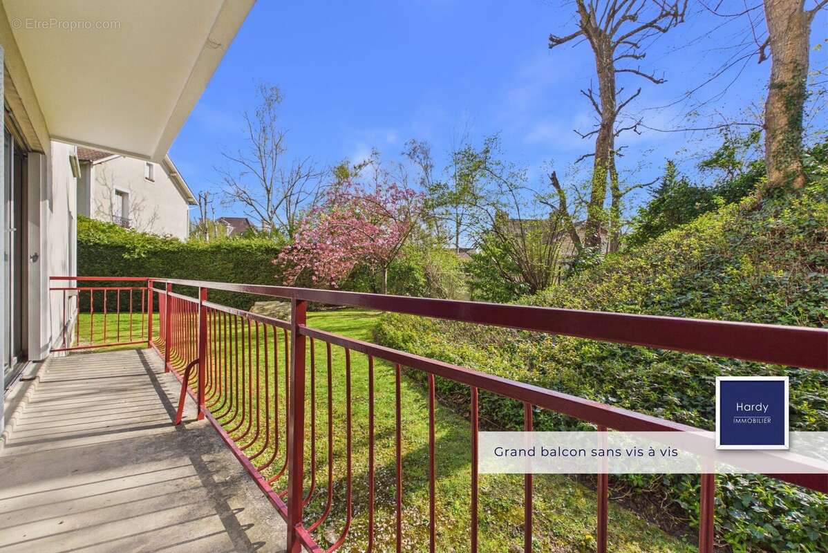 Appartement à PONTOISE