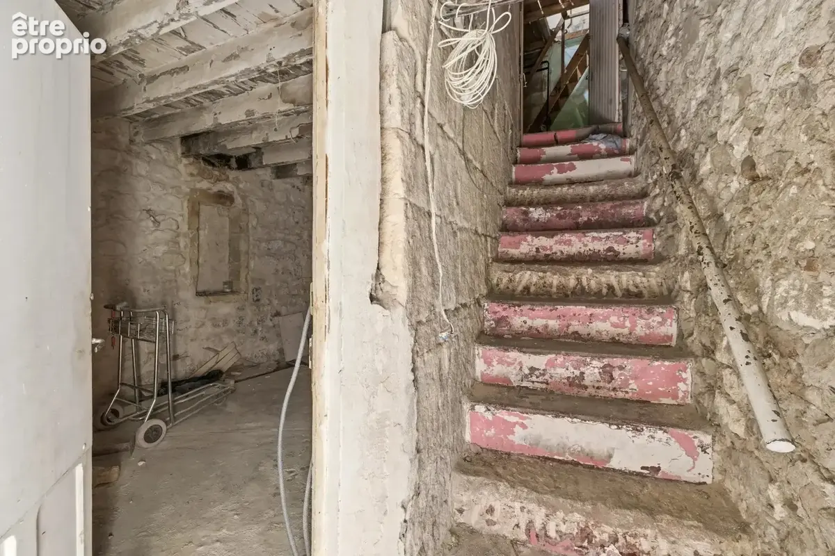 Maison de ville à restaurer Roquette Exclusivité - photo 8
