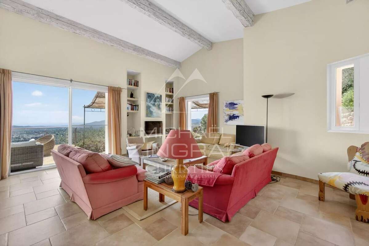 Maison à GRASSE