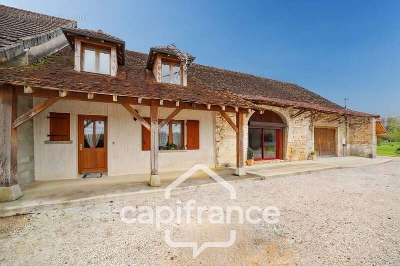 Maison à BEAUFORT
