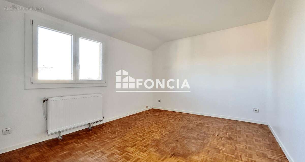 Maison à LE PORT-MARLY