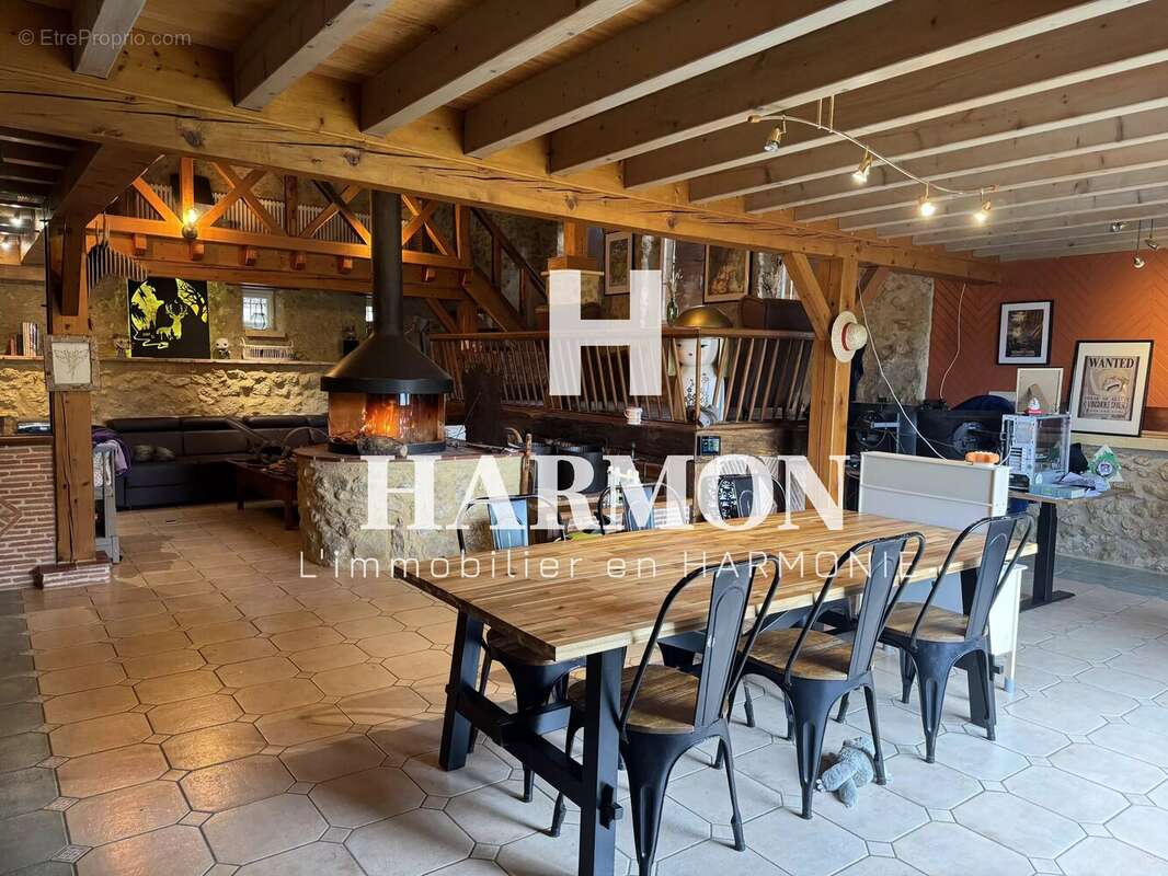 Maison à MIRANDE