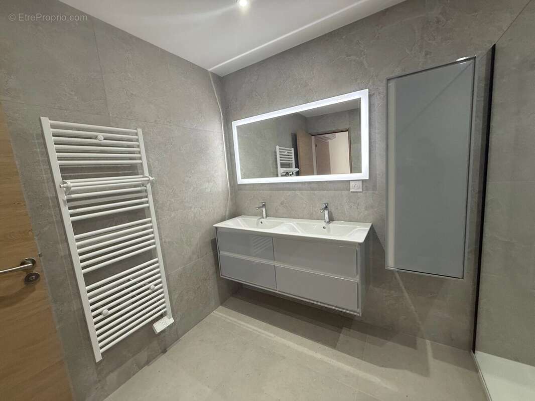 Magnifique T4 de 104 m² vue mer Hauteurs de BASTIA Sud - photo 2