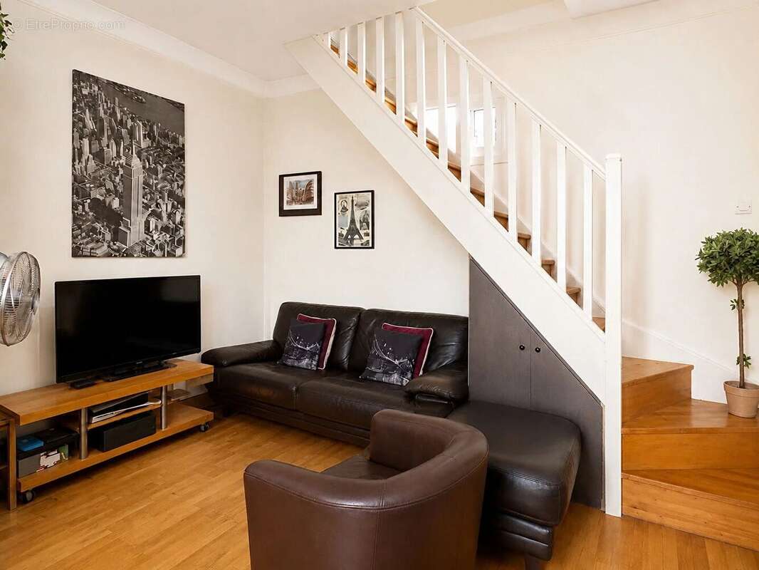 Appartement  2 pièce(s) 30.09 m2, BOIS-COLOMBES mairie - photo 2