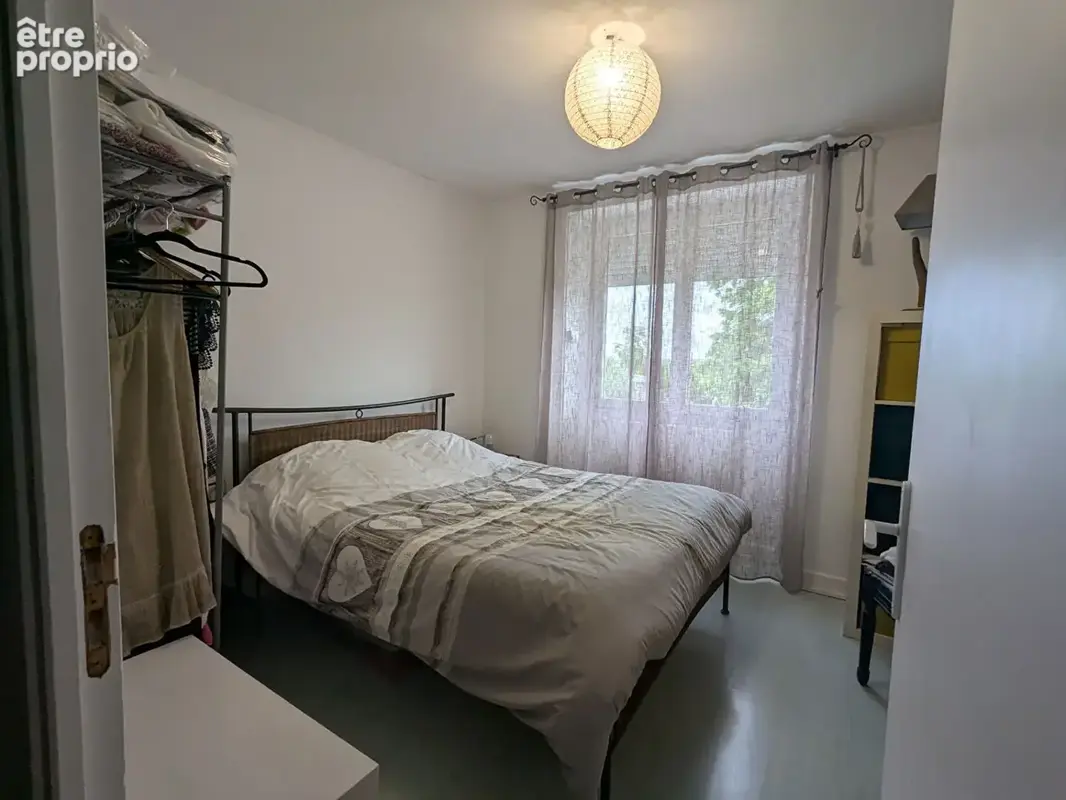Maison proche de Figeac avec dépendances sur grand terrain - photo 8