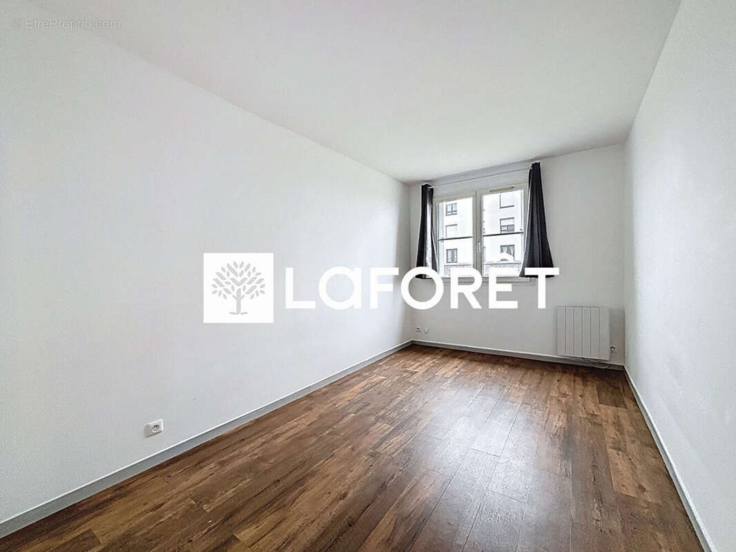 Appartement à MOISSY-CRAMAYEL