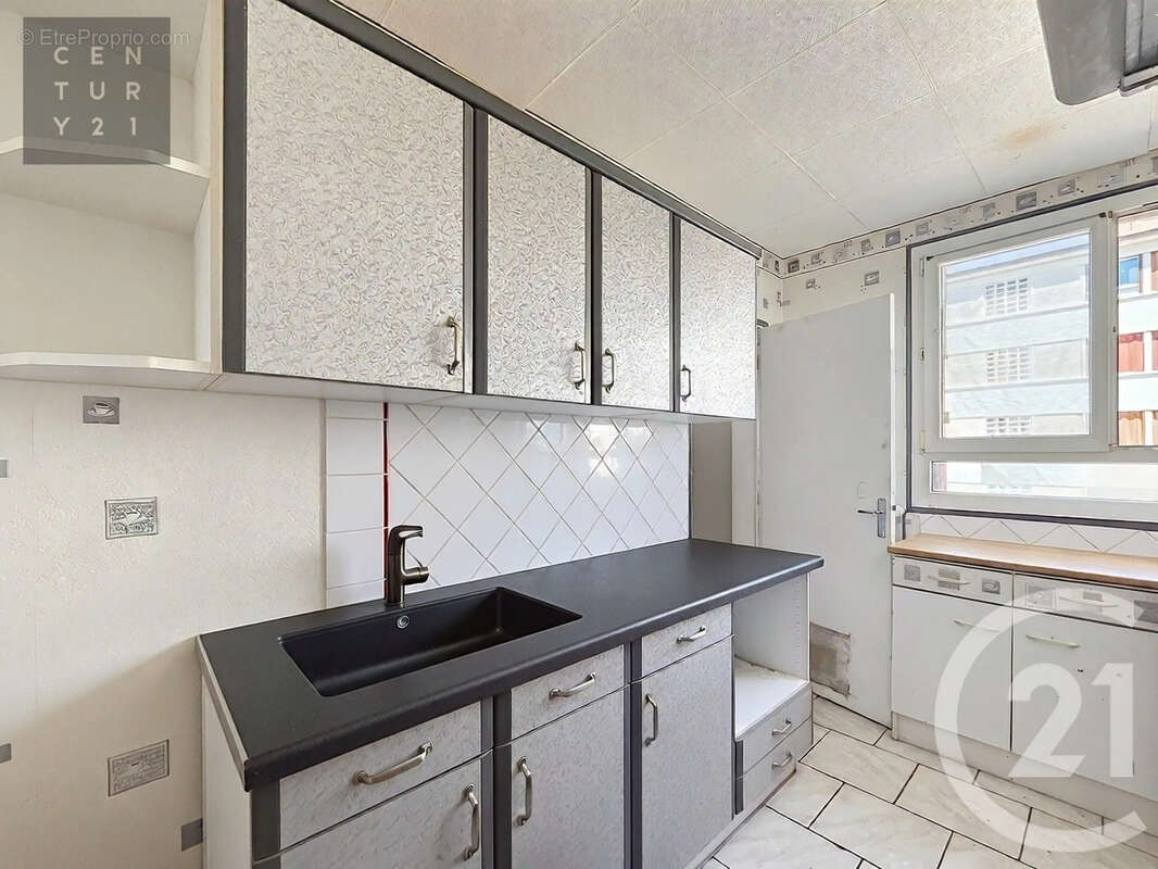 Appartement 64 m² à Saint-Andre-Les-Vergers  - photo 5