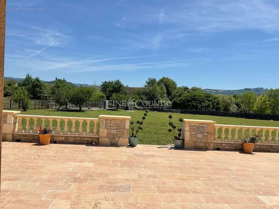 Maison à SAINT-CERE