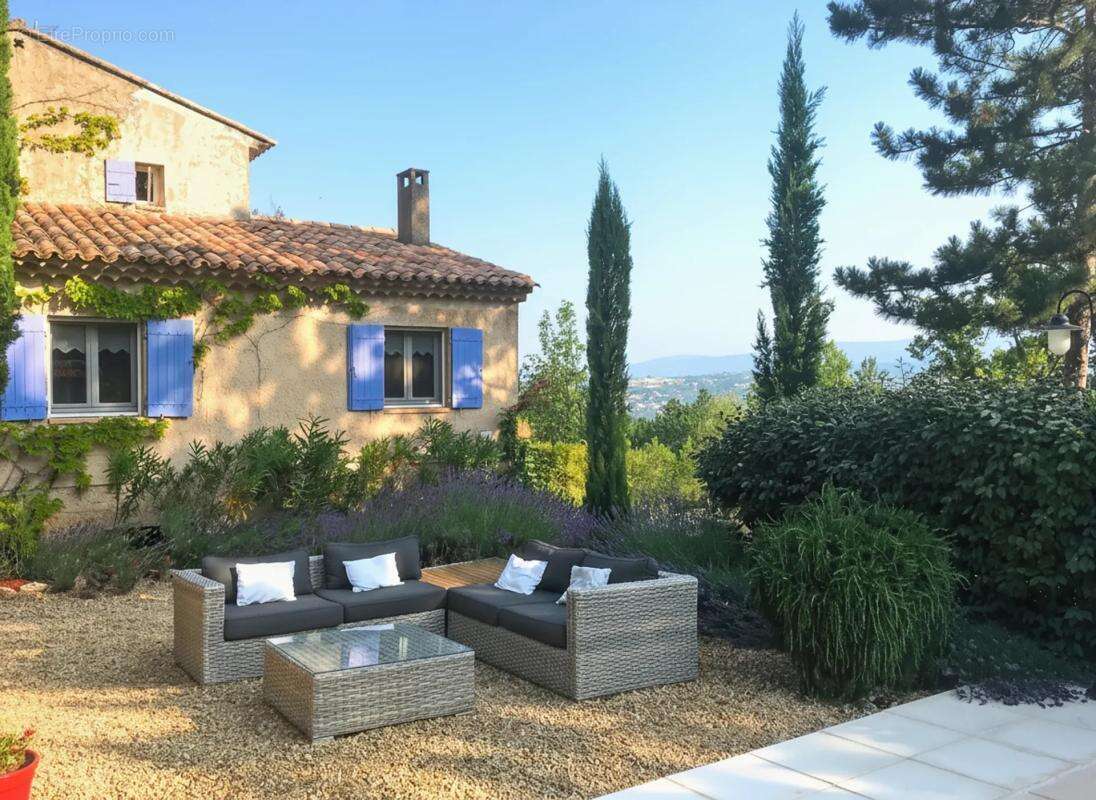 Maison à SAIGNON
