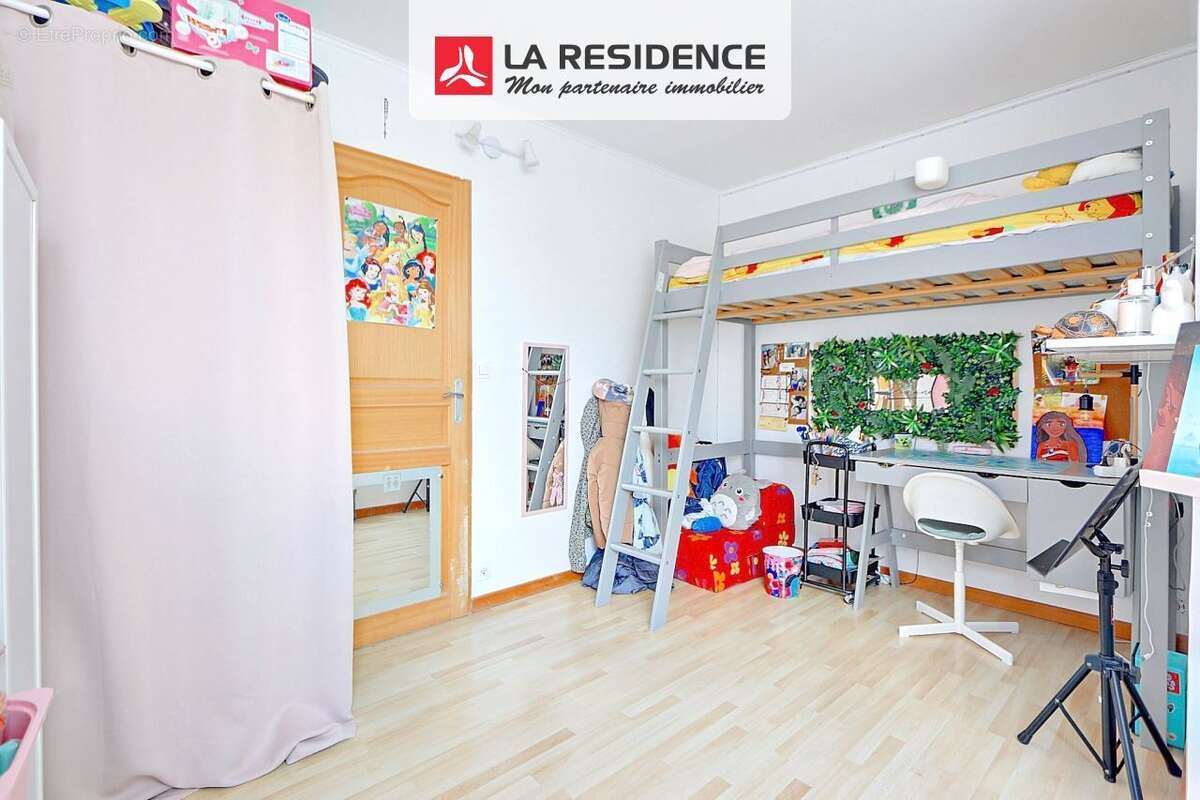 Appartement à TAVERNY