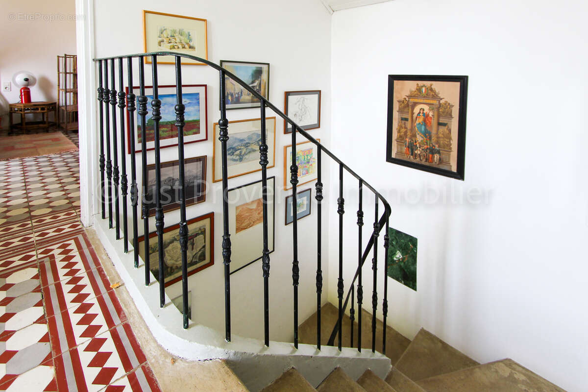 Maison à SUZETTE