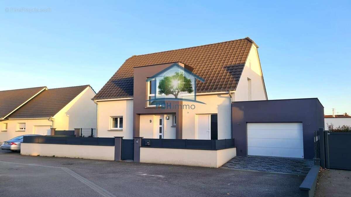 Maison à ROPPENHEIM