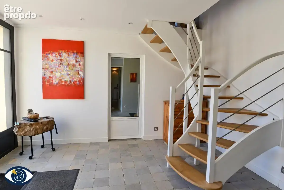 Maison 150 m² à Montigne-Le-Brillant  - photo 2
