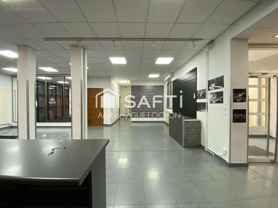 Photo 9 - Commerce à REIMS