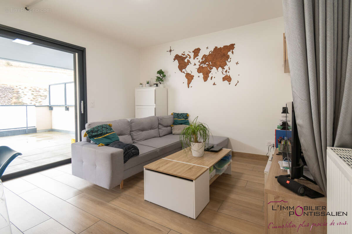 Appartement à JOUGNE