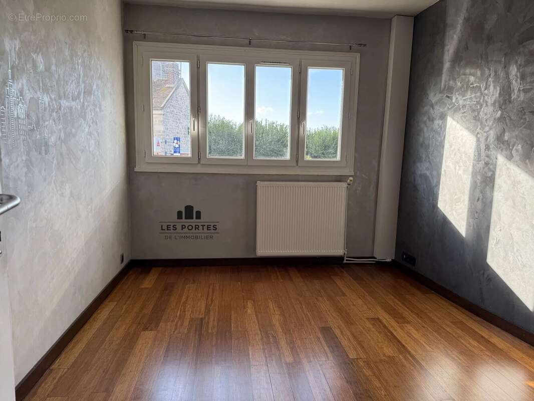 Maison à CHAMPCUEIL